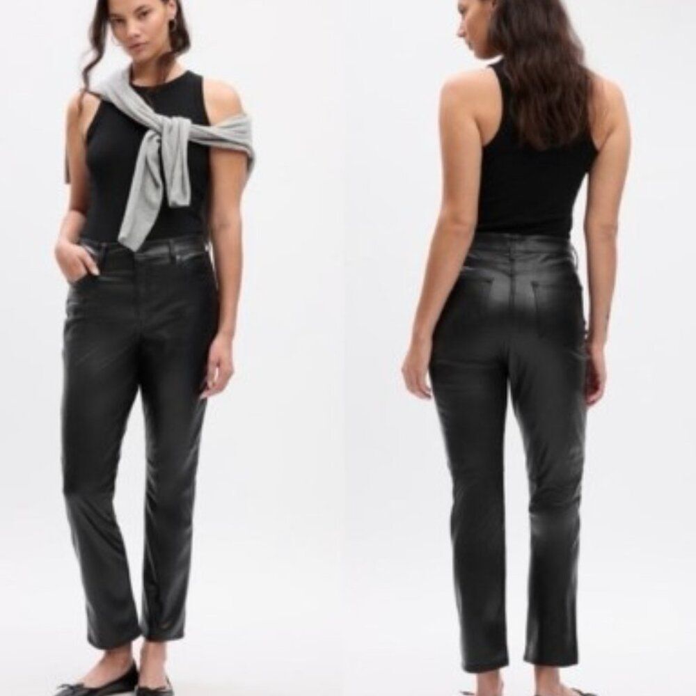 GAP Women's Faux Leather Pants Straight Leg Black in Size 4